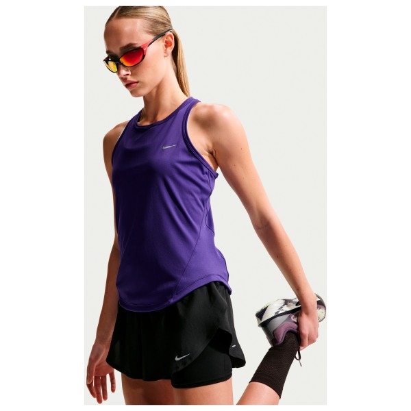 Nike - Women's Flow Dri Fit High Rise 2in1 Short - Hardloopshort