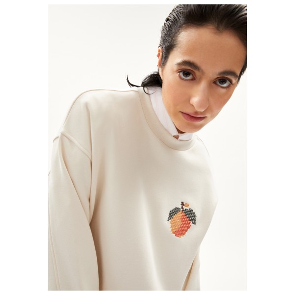 ARMEDANGELS - Women's Aarin Fruit Embro - Överdragströjor