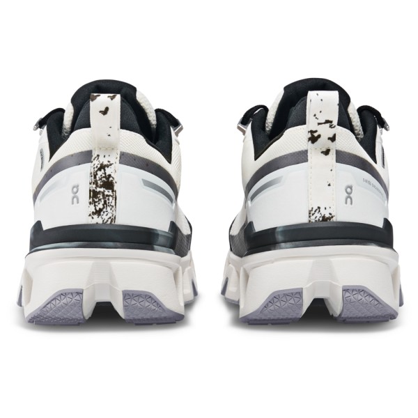 On - Women's Cloudwander Waterproof - Vaelluskengät