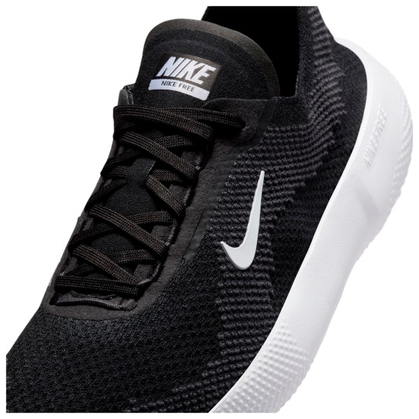 Nike - Women's Free RN Workout Shoes - Multisportskor