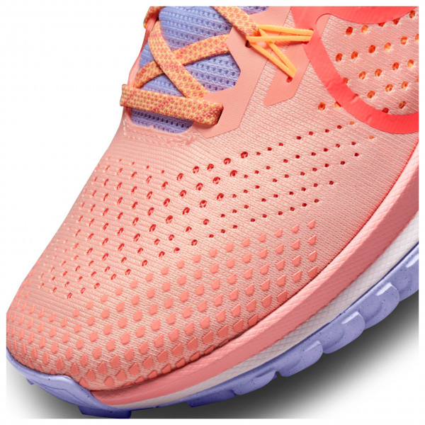 Nike - Women's React Pegasus Trail 4 - Trailschoenen