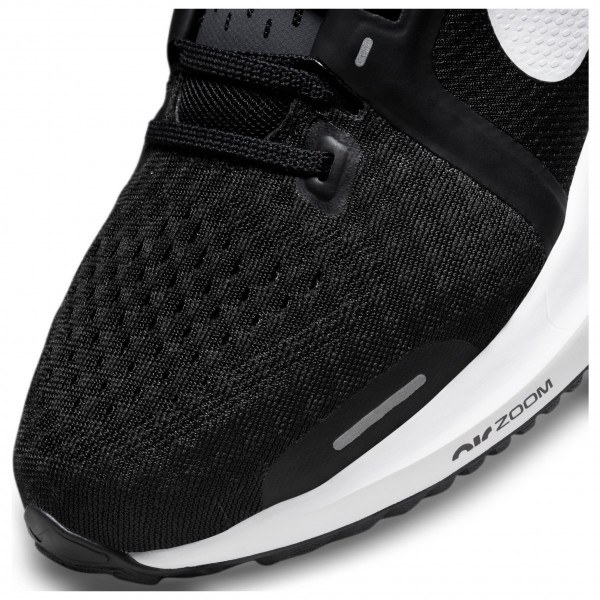 Nike - Women's Air Zoom Vomero 16 Road - Running-sko