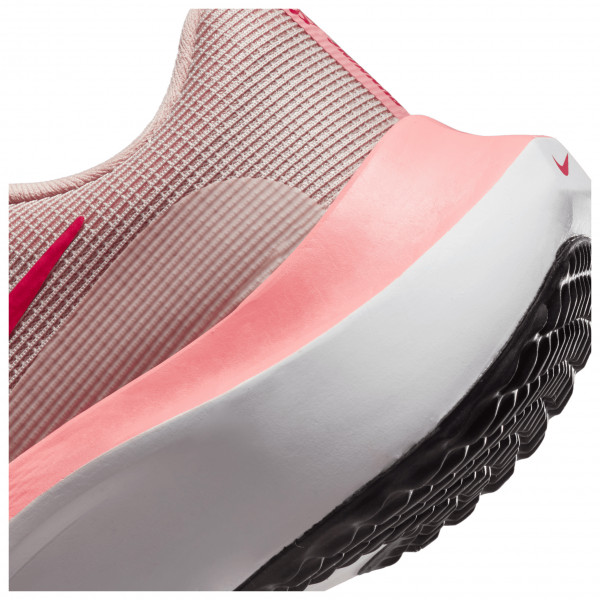 Nike - Women's Zoom Fly 5 - Loopschoenen