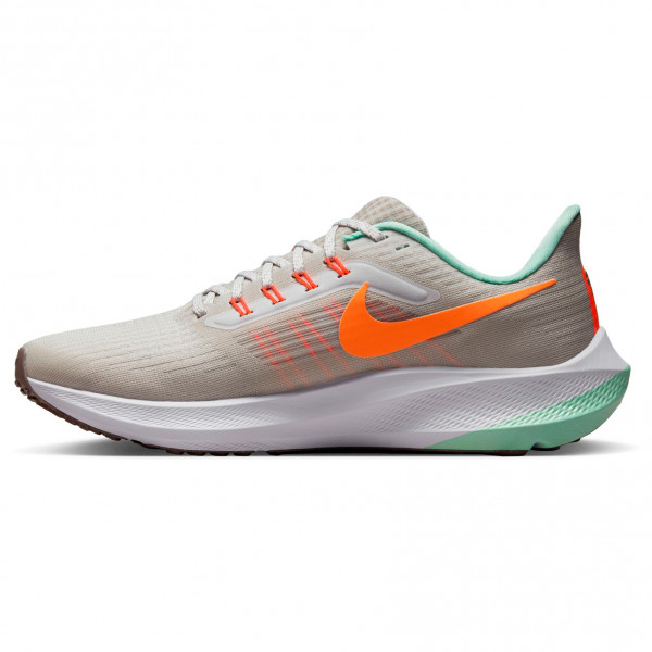 Nike - Women's Air Zoom Pegasus 39 Premium - Running-sko