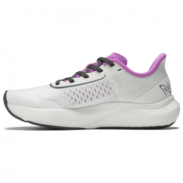 New Balance - Women's FuelCell Rebel v3 - Running shoes