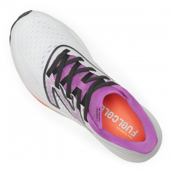 New Balance - Women's FuelCell Rebel v3 - Running-sko