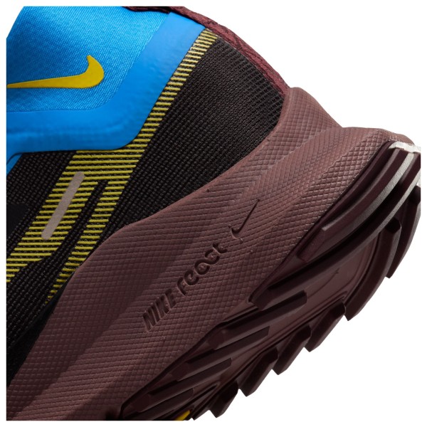 Nike - Women's Pegasus Trail 4 GORE-TEX - Skor trailrunning