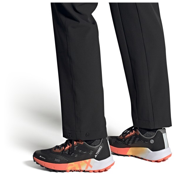 adidas Terrex - Women's Terrex Agravic Flow 2 GTX - Skor trailrunning