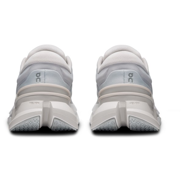 On - Women's Cloudflyer 5 - Loopschoenen