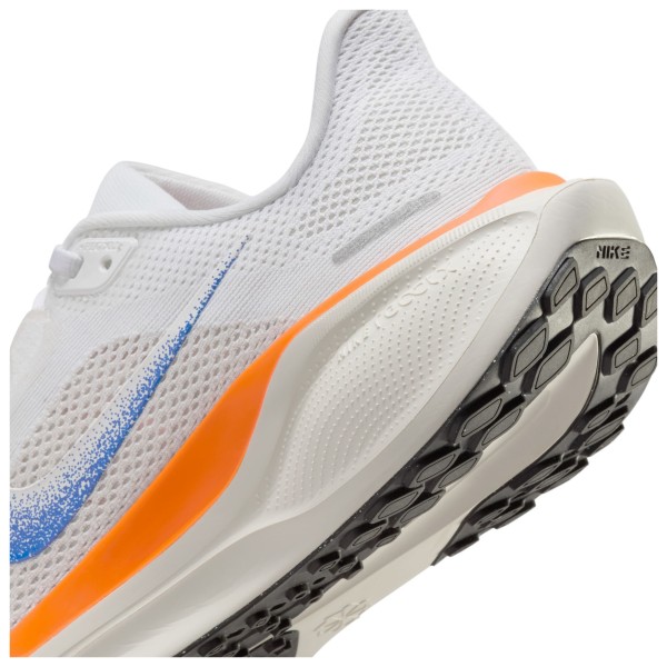 Nike - Women's Air Zoom Pegasus 41 FP - Runningschuhe