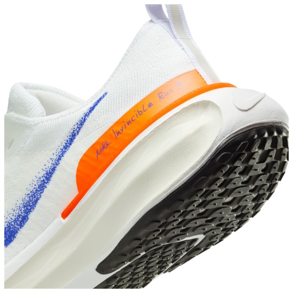 Nike - Women's Zoomx Invincible RN FP - Loopschoenen