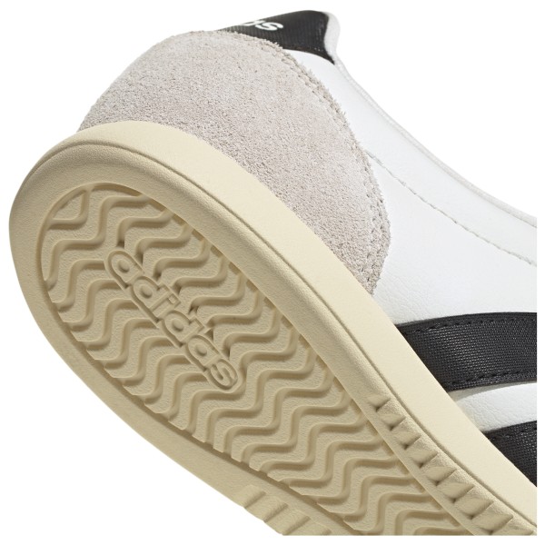 adidas - Women's Barreda Lo - Zapatillas deportivas