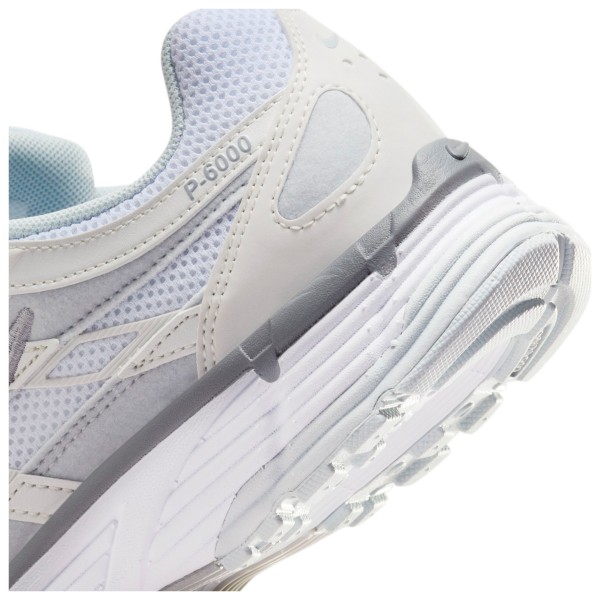 Nike - Women's P-6000 - Baskets