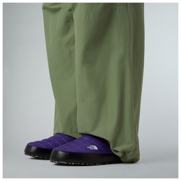 The North Face - Women's ThermoBall Traction Mule V - Zapatillas de estar por casa
