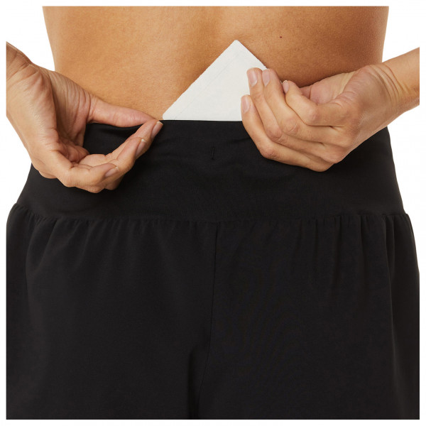 Asics - Women's Road 5.5in Short - Loopbroek