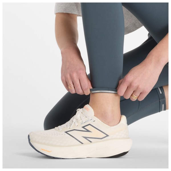 New Balance - Women's Sleek Pocket High Rise Legging 25'' - Looplegging