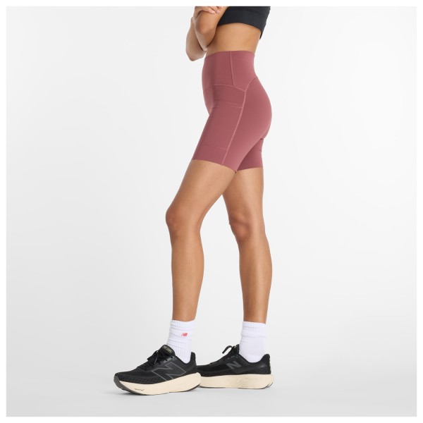 New Balance - Women's Sleek Pocket High Rise Short 6'' - Looplegging
