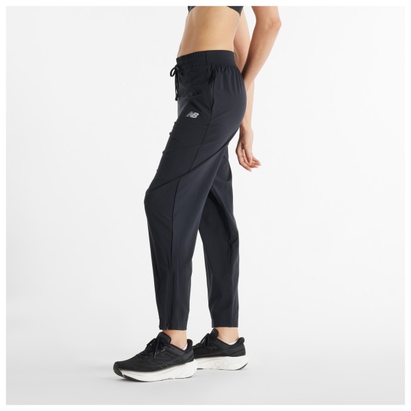 New Balance - Women's Sport Essentials Performance Woven Pant - Loopbroek