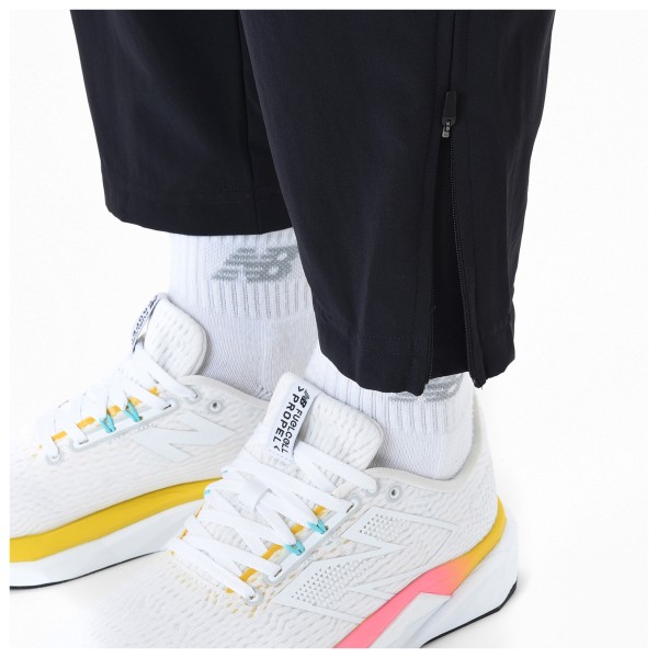 New Balance - Women's Sport Essentials Performance Woven Pant - Loopbroek