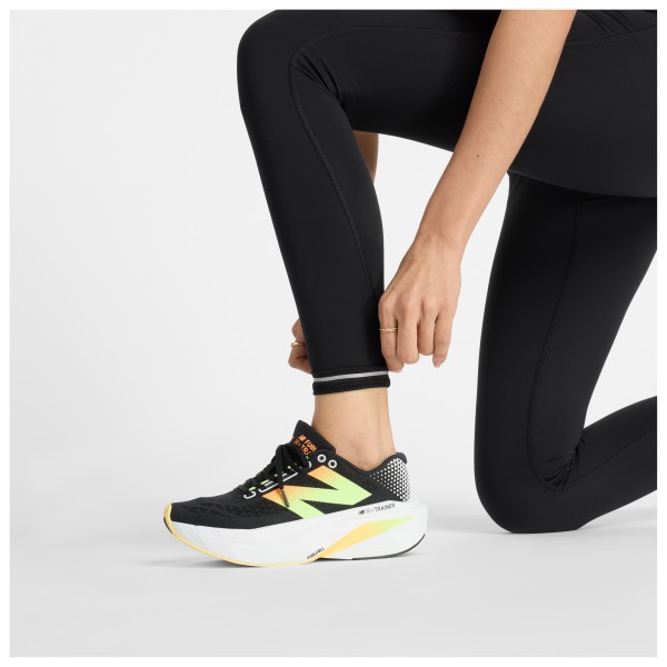 New Balance - Women's Athletics Heat High Rise Legging 27 - Mallas de running