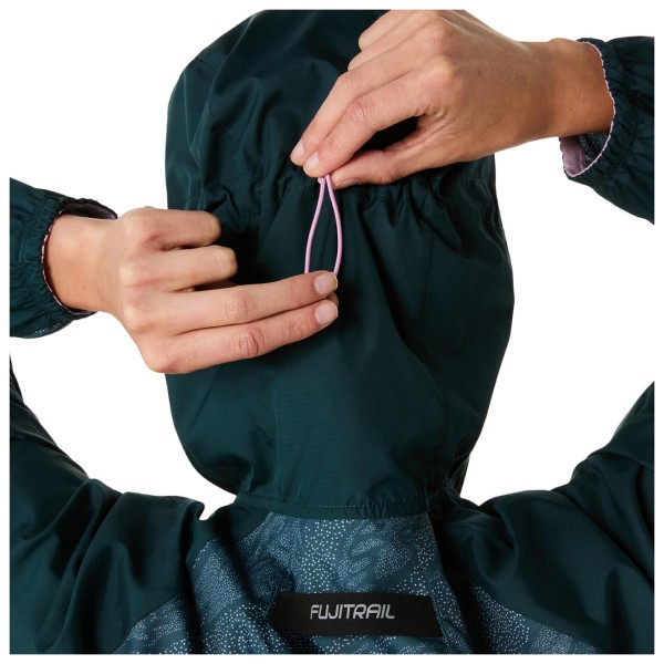 Asics - Women's Fujitrail Packable Windbreaker - Laufjacke