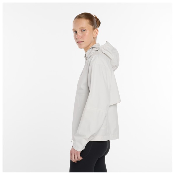 New Balance - Women's Better Run Waterproof Jacket - Loopjas