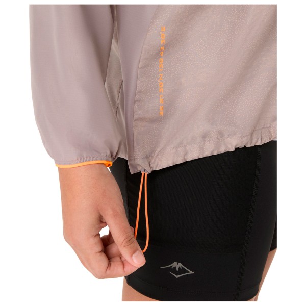 Asics - Women's Fujitrail Packable Windbreaker - Loopjas