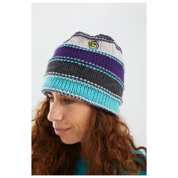 E9 - Varbis - Bonnet