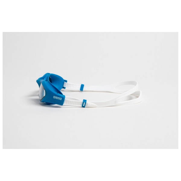 Arena - The One - Uimalasit