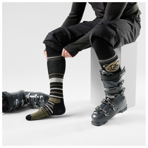 Smartwool - Ski Full Cushion Growling Grizzly OTC Socks - Calcetines de esquí