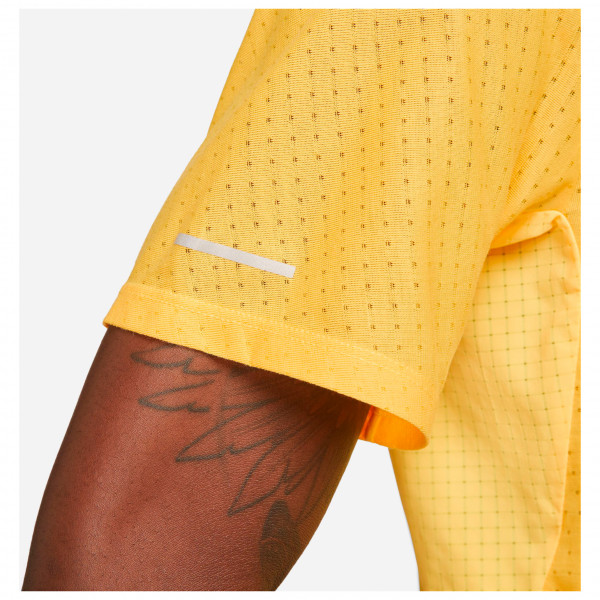 Nike - Dri-FIT Trail Solar Chase - Løbeshirt