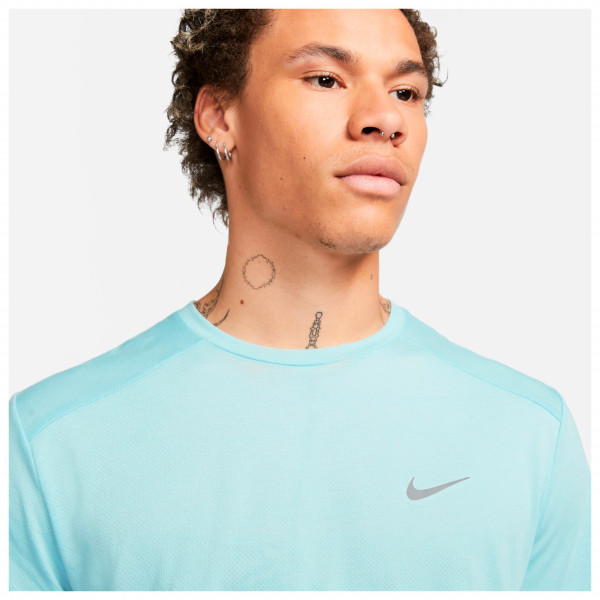 Nike - Dri-FIT Run Division Rise 365 - Hardloopshirt