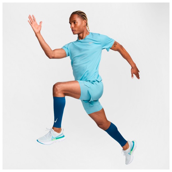 Nike - Dri-FIT UV Miler - Loopshirt