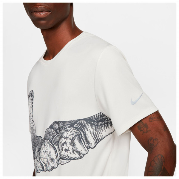 Nike - Dri-FIT UV Miler Run Division - Loopshirt