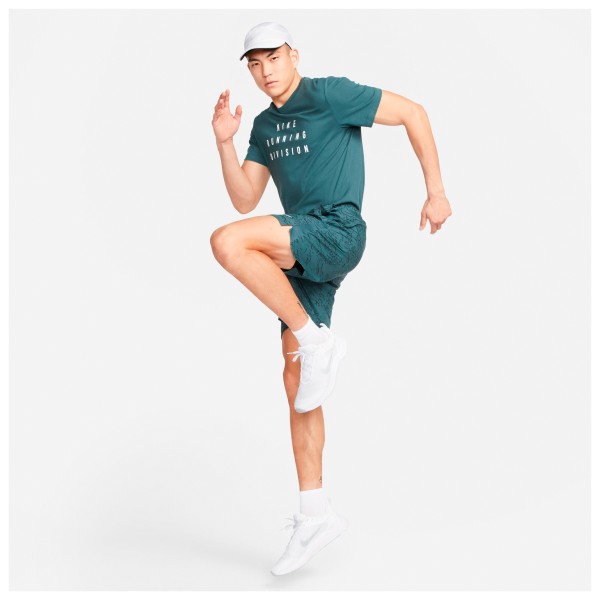 Nike - Dri-Fit Run Division Run - Loopshirt