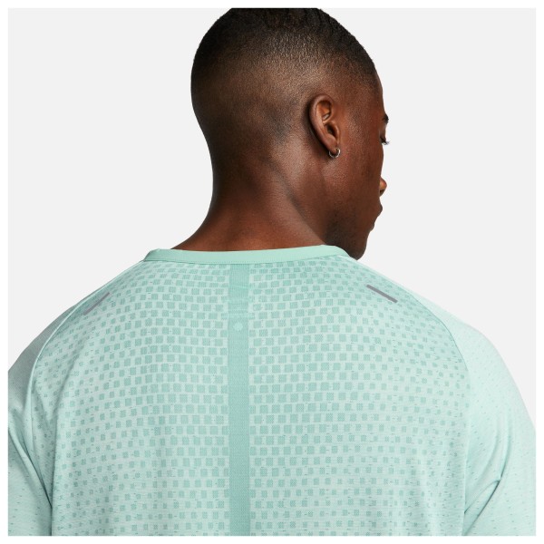 Nike - Dri-Fit ADV TechKnit Ultra S/S - Løbeshirt