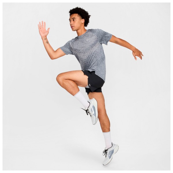 Nike - Stride Dri-Fit ADV Short-Sleeve Running Top - Løbeshirt