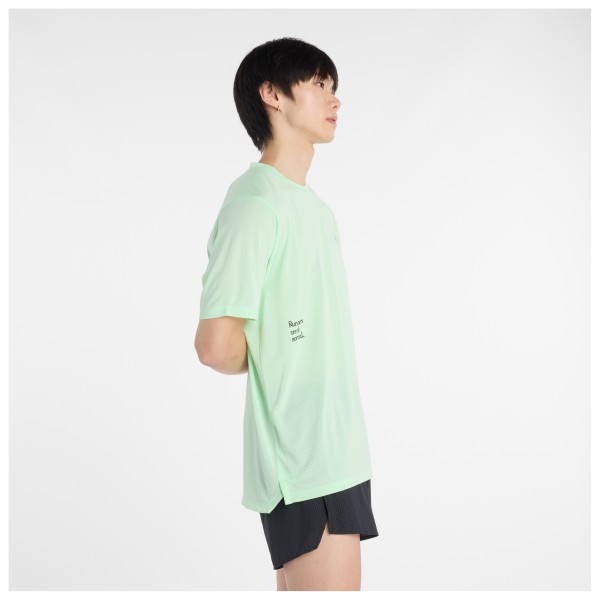 New Balance - Athletics Graphic T-Shirt - Loopshirt