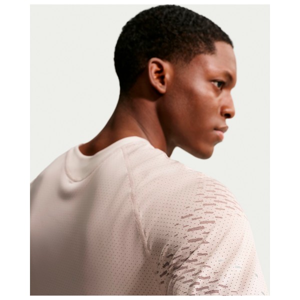 Nike - Stride Dri-FIT ADV Short-Sleeve Running Top - Running shirt