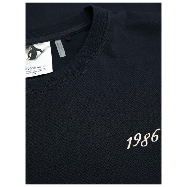 Peak Performance - 40Y Graphic Tee - T-shirt