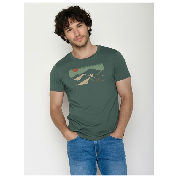 GreenBomb - Mountain Tour Guide - T-shirt