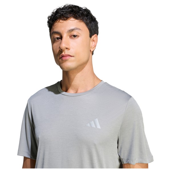 adidas - Run Essentnial Tee - Juoksupaita