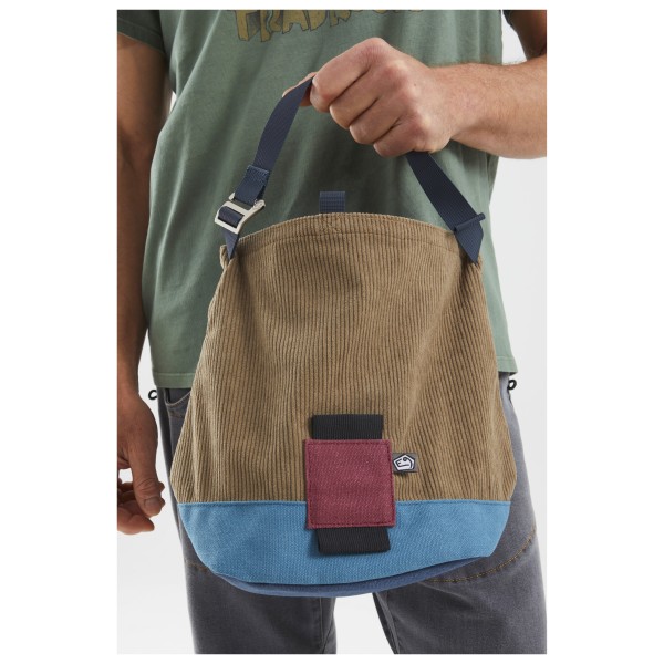 E9 - Gulp-VSC - Chalkbag