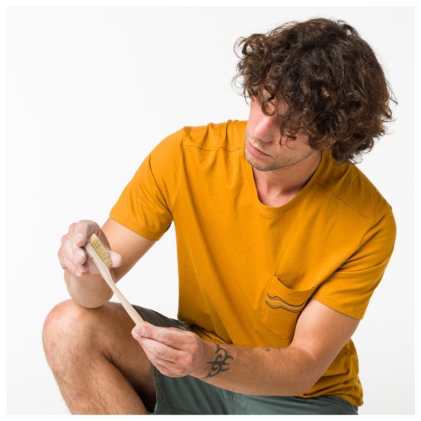 Wild Country - Brush Small - Bouldering brush