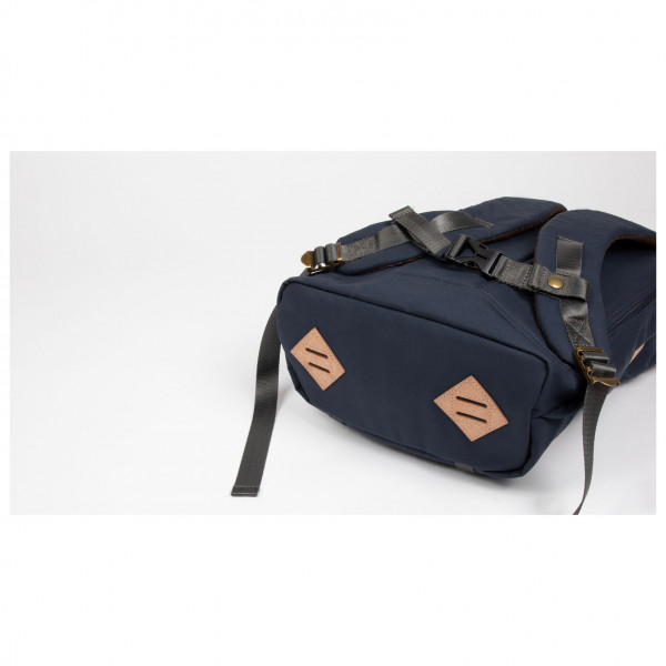 Doughnut - Christopher 18 PFC Free Series - Daypack