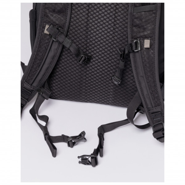 Sandqvist - Creek Hike 16 - Mochila de senderismo