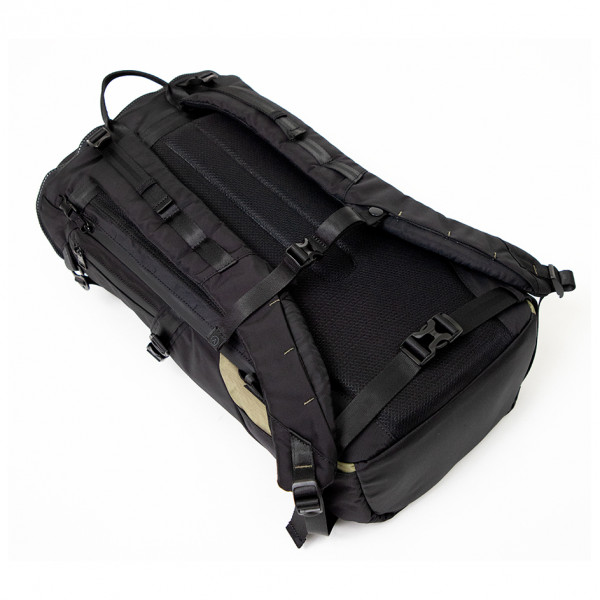 Doughnut - Dynamic Large Titan 22 - Dagsryggsäck