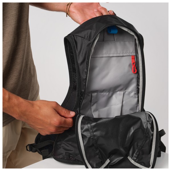 Salomon - Cross 8 - Sac à dos de randonnée