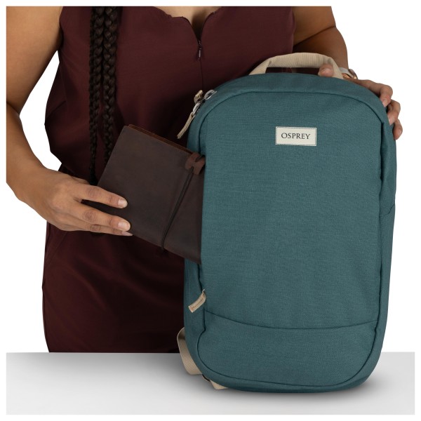 Osprey - Arcane Small Day 12 - Zainetto