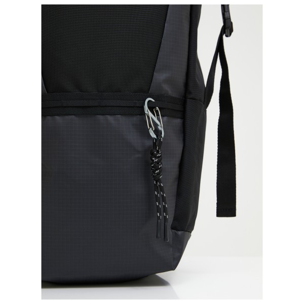 Peak Performance - Roll Top Backpack - Dagsryggsäck